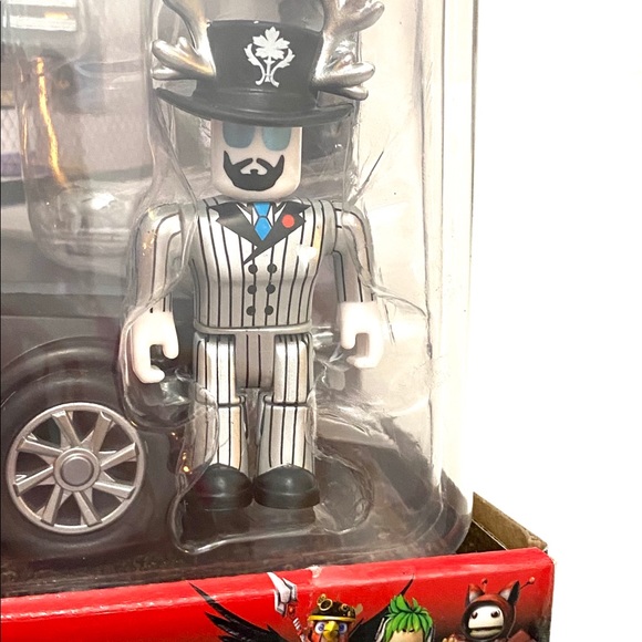 ROBLOX series 8 Jailbreak The Celestial Bentley - Picture 4 of 7